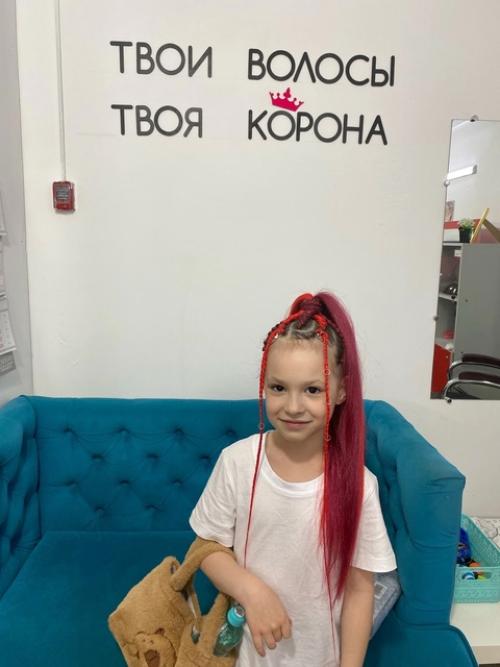 * Сколько же милых, нежных выпускниц я собрала за эту неделю! 03