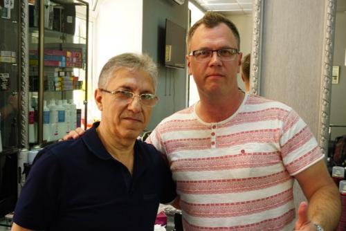 Hat Master в Ереване: перед примеркой головных уборов мы сходили к модному парикмахеру. 05 Hat Master в Ереване: перед примеркой головных уборов мы сходили к модному парикмахеру. 05