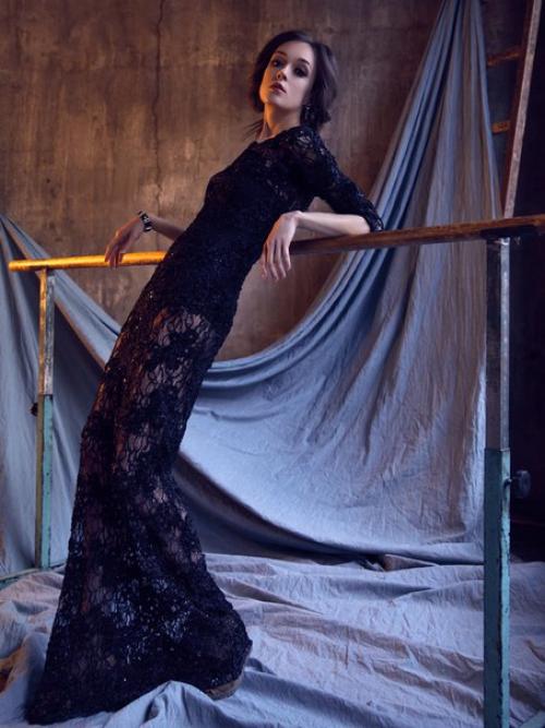 Ищу визажиста для себя (я модель) на завтрашнюю очень красивую творческую съемку. 03