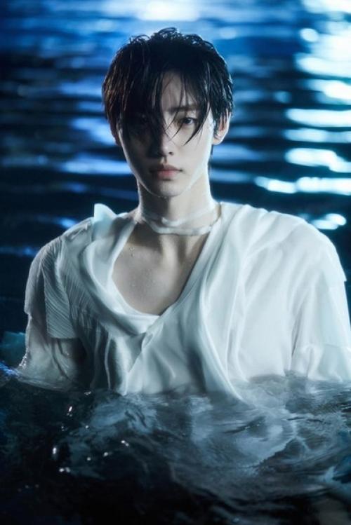 130523: вы видели пак сонхуна с такой прической? 07