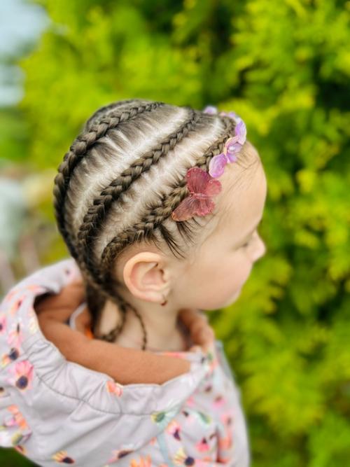 Брейды - прическа, которую делаешь за 1-2 часа, а носишь минимум неделю. 04