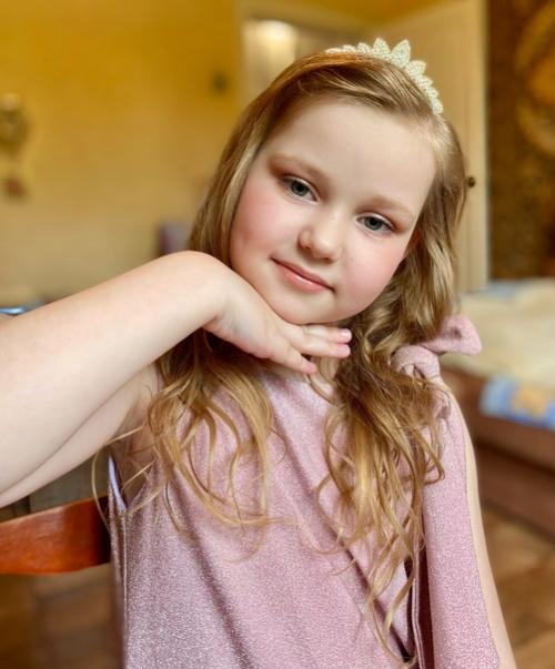 Самый первый выпускной из детского сада, малыши делают маленький шажочек во взрослую жизнь. 05