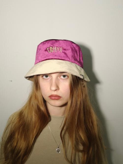 Privetvelour.  Отшили к лету велюровые летние панамы оснащенные резинкой с регулятором и люверсами для проветривания. 03