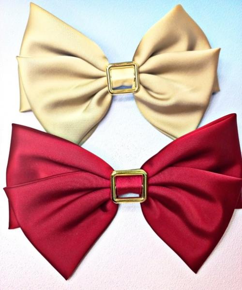 Женская заколка автомат поможет зафиксировать волосы и станет главным украшением вашей прически. 02