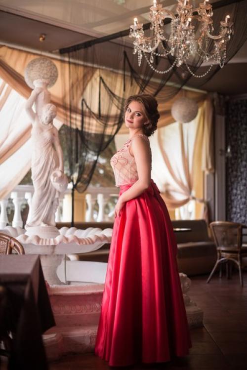 Я хочу выразить огромнейшую благодарность девочкам, которые сделали наш праздник шикарным. 01