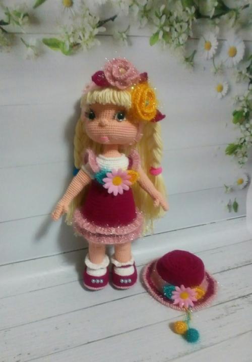 Куколка, Анечка, ждет маленькую девочку, чтобы подружиться с ней, играть, ходить на прогулки, ведь у нее такое нарядное платьице и шляпка! 01