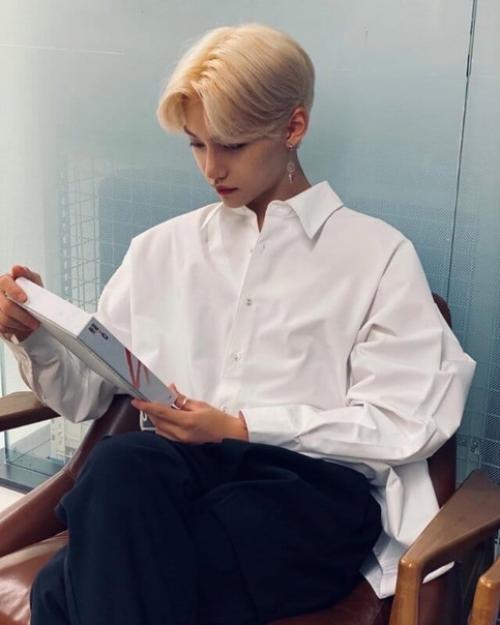 Pann я думала, Феликс не будет выглядеть хорошо с короткими волосами. 04 Pann я думала, Феликс не будет выглядеть хорошо с короткими волосами. 04