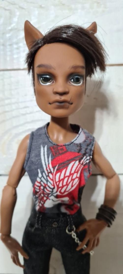 Тааак, вот и подкралось время, када очень надо деньгу. 01