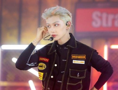 Pann я думала, Феликс не будет выглядеть хорошо с короткими волосами. 05 Pann я думала, Феликс не будет выглядеть хорошо с короткими волосами. 05