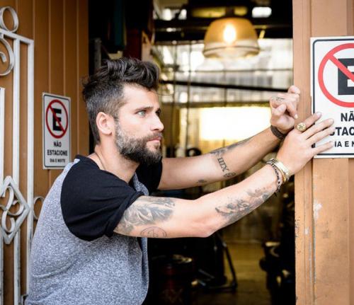 Важная роль. Луан виейра говорит, что был последним, кто узнал о его приглашении на роль Отто в новеллу Свобода, Свобода. 07 Важная роль. Луан виейра говорит, что был последним, кто узнал о его приглашении на роль Отто в новеллу Свобода, Свобода. 07