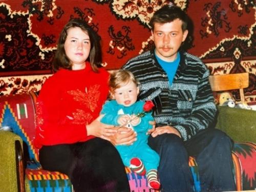 Светлана Витальевна и Александр Яковлевич битиевы создали семью 17 ноября 1995 года. 02 Светлана Витальевна и Александр Яковлевич битиевы создали семью 17 ноября 1995 года. 02