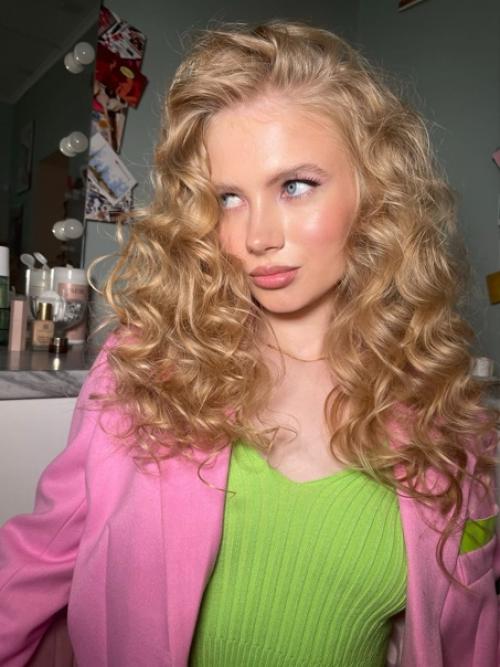 1. модель: Ксения Романова. 04