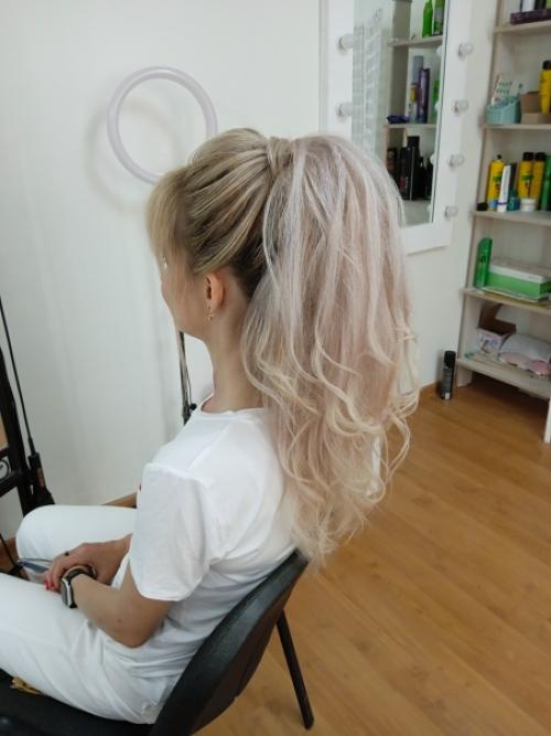 А вот очень интересная причёска. 01