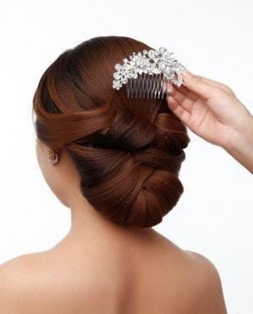 Изысканная вечерняя прическа? 04