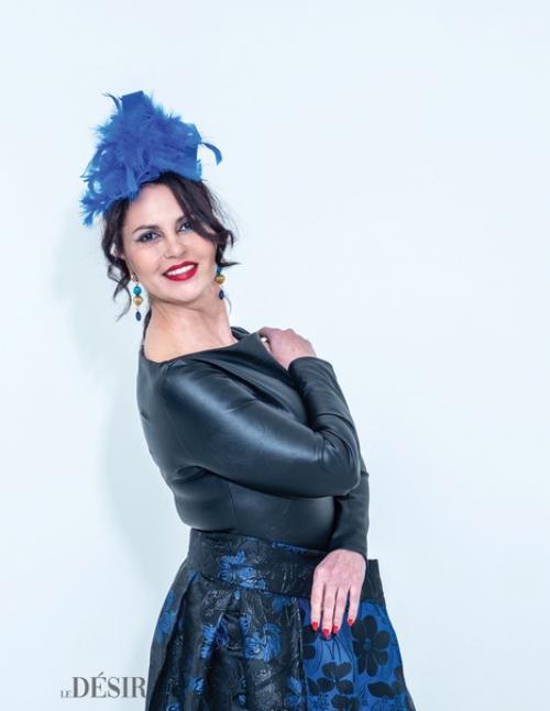 Обложка и восхитительная фотоистория Spreading Happiness & Joy! 01