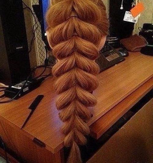 Шикарная прическа на резиночках: быстро и красиво. 06