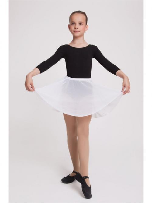 Форма для занятий должна быть черных и белых цветов (это касается и колготок. 01