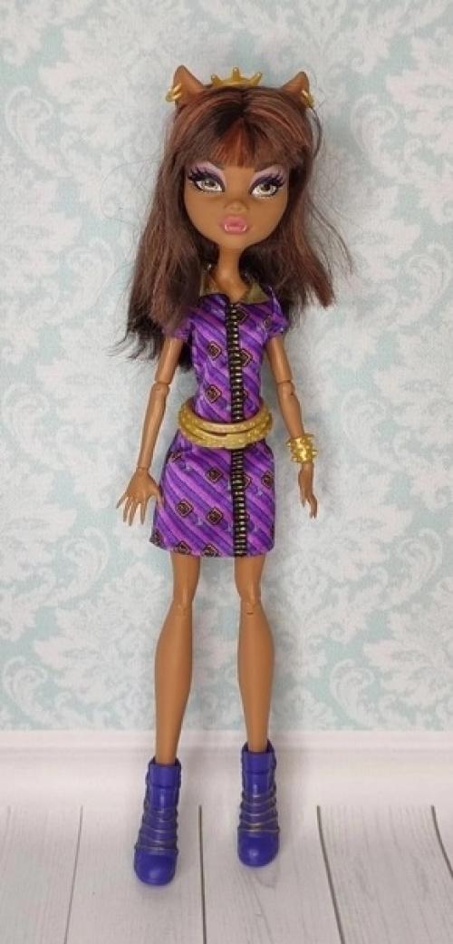 Продаю кукол из своей коллекции, чтоб не лежали мертвым грузом и чтоб перейти на новый этап жизни. 01