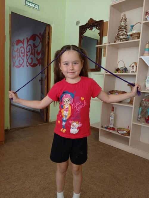 13 сентября в России отмечается день парикмахера. 03 13 сентября в России отмечается день парикмахера. 03