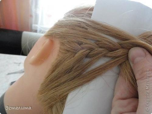 Косу вы можете расположить в любом направлении. 03 Косу вы можете расположить в любом направлении. 03