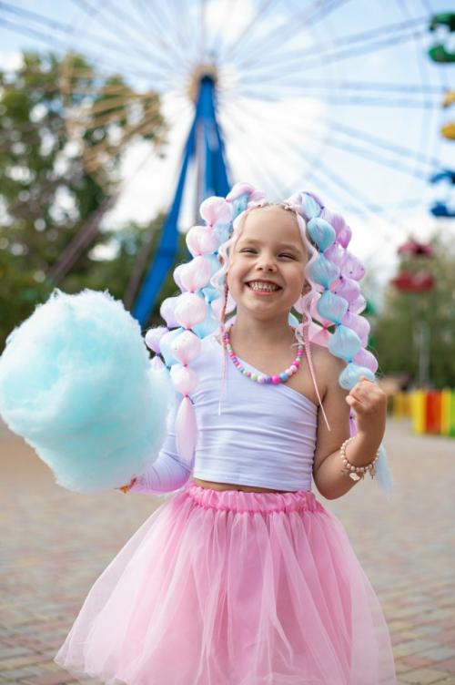 Таким образом, если день рождения у ребёнка ранней осенью, можно сделать вот такие прикольные летние фотки. 01