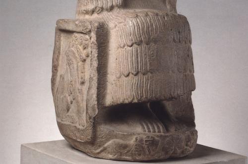 Статуя богини нарунди. 02