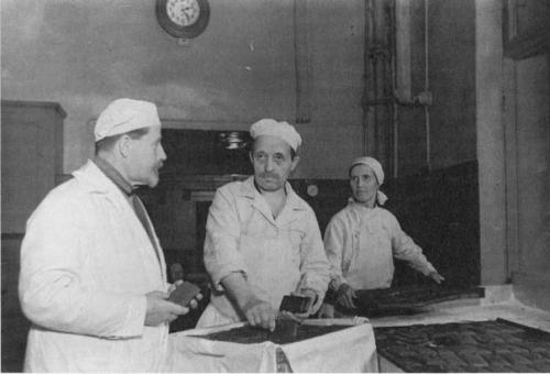 Ромовые бабы блокадного Ленинграда. 02 Ромовые бабы блокадного Ленинграда. 02