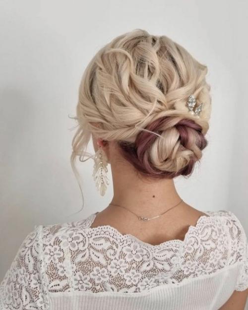 Как сделать прическу с пучками на средние волосы. Пучок на базе волос средней длины